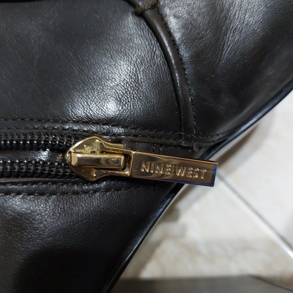 Nine West Black Heeled Winter Modern Boots SIZE 5 - Picture 4 of 11